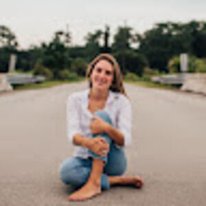 Meet your Posher, Jacqueline